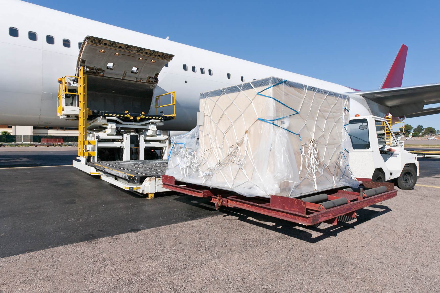 Apron Handling